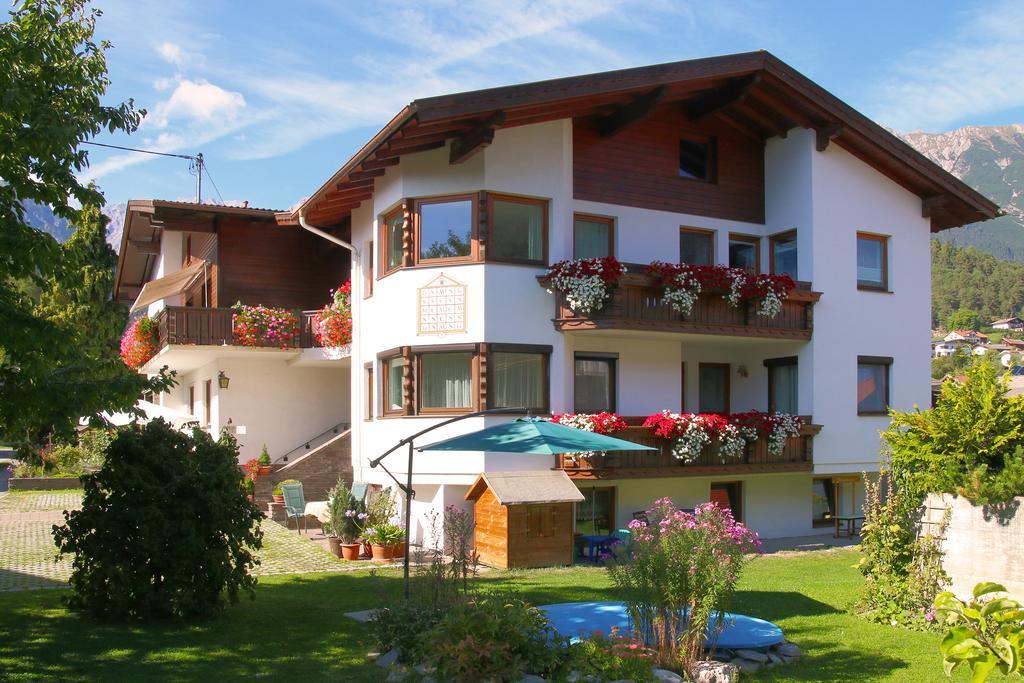 Haus Gamper-Haselwanter Daire Tarrenz Dış mekan fotoğraf