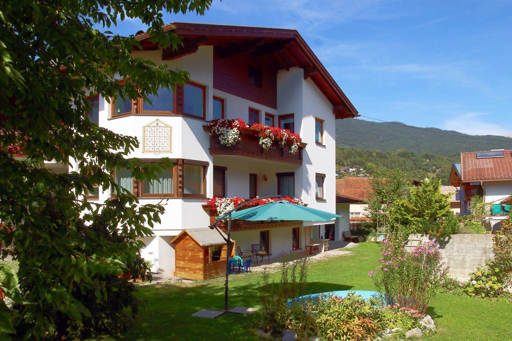 Haus Gamper-Haselwanter Daire Tarrenz Dış mekan fotoğraf